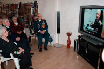 Открыли заседание просмотром небольшого сюжета снятого нтв о нашем фронтовике Открыли заседание просмотром небольшого сюжета снятого нтв о нашем фронтовике