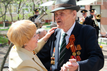 ����� �������� ���������� ����� ������ ���������� ��� �� �����